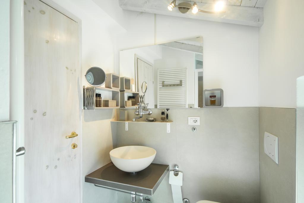 Rustico Vista Lago Apartment Lezzeno Luaran gambar